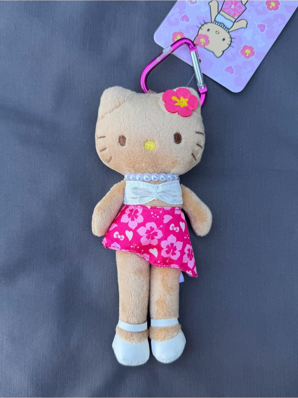 Sanrio long leg and tanned style Hello Kitty with Hawaii outfits plush/keychain
